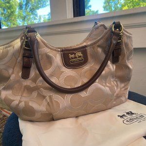 COACH Authentic Vintage Leather Trim Cream/Beige "C" Pattern Handbag